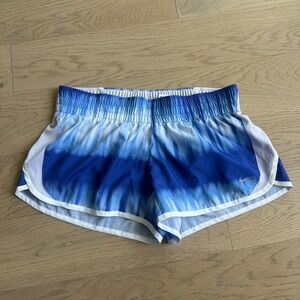 NWOT Nike 2013 Shorts Size Medium